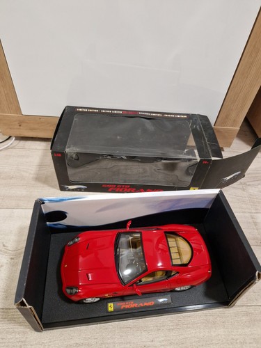 Hot wheels elite ferrari - elite,