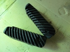 COPPIA PEDANE PEDALINE PASSEGGERO APRILIA LEONARDO 250 ROTAX