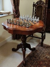 Tavolino A Biscotto Con Set Da