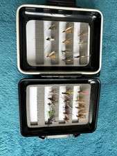 Scatola da pesca a mosca con