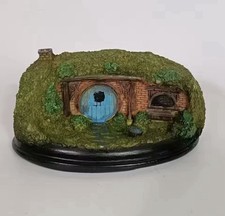 Hobbit Cave Miniatura Signore