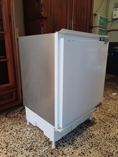 frigorifero usato dimensioni: cm larg. 60, prof. 55, altezza 86