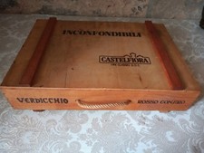 Vino  Castelfiora Cassetta in legno Vintage 6 bottiglie .