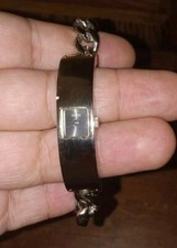 Orologio da polso donna con catena Guess Japan Mov't Guess Inc. *Ha bisogno di batteria*