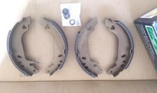 SERIE GANASCE FRENO POSTERIORI SENZA LEVA FIAT TIPO - TEMPRA  PUNTO I - LANCIA Y