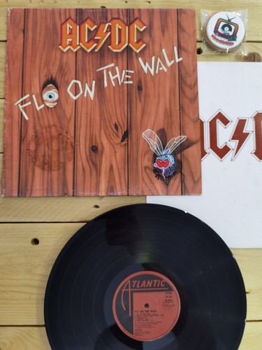 Fly on the - -, wall
