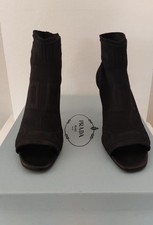 Stivaletti neri Prada in