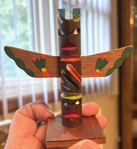 Totem thunderbird souvenir - totem,