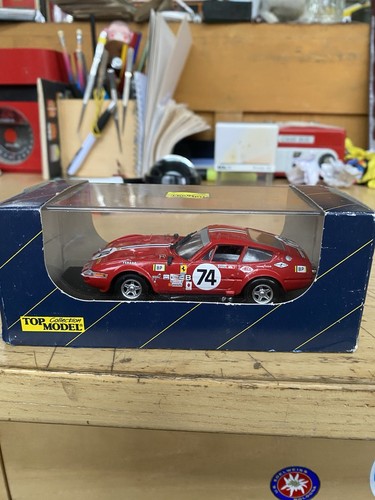 Top model ferrari 365 gtb4 - top,