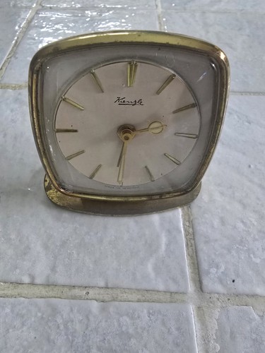 Orologio sveglia tavolo - da,