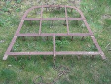 Antico Erpice  in Ferro  tutto