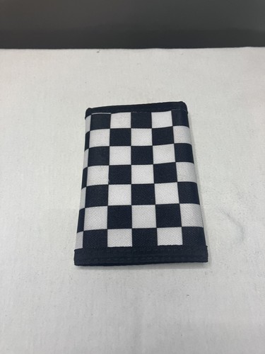 Portafoglio-Trifold-CHECKER