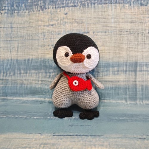 Pinguino amigurumi tenero - , con