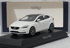 Volvo V40 2016 Crystal White