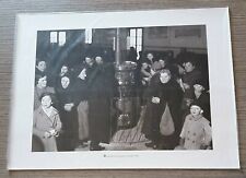 Stampa foto di Milano bianco e nero, "Distribuzione del pane a Natale", 1945