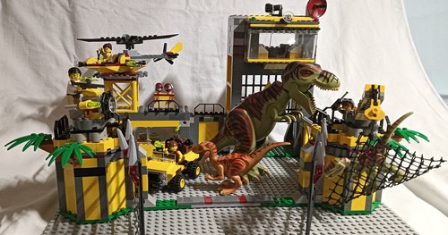 Lego dino defense - defense, +