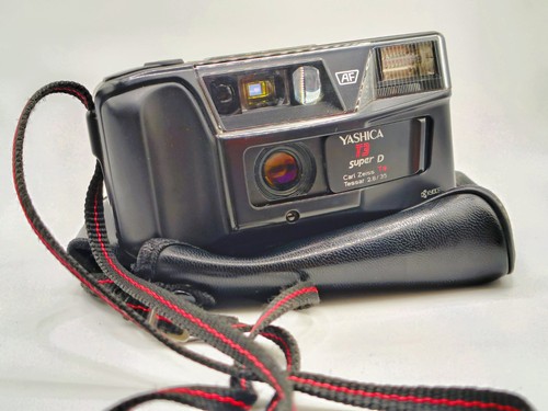 Yashica carl zeiss 35mm - t3,