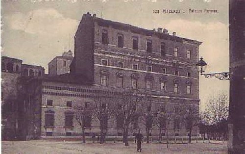 Piacenza palazzo farnese - piacenza-palazzo, farnese-1907