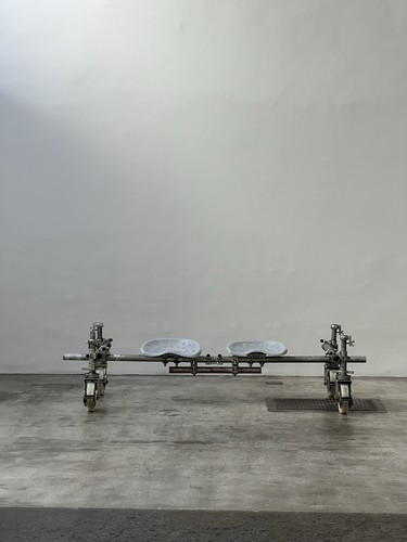 Panca postmoderna radicale