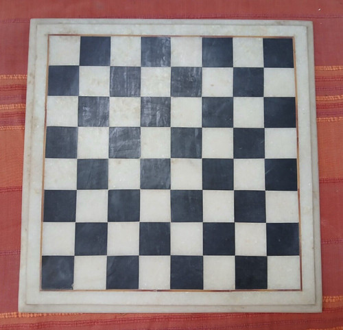 Scacchiera antica marmo nero