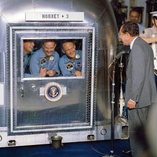 Pres nixon accoglie gli - pres,