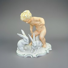 Statuina Putti Boy porcellana