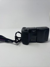 Nikon Coolpix 990 (E990)