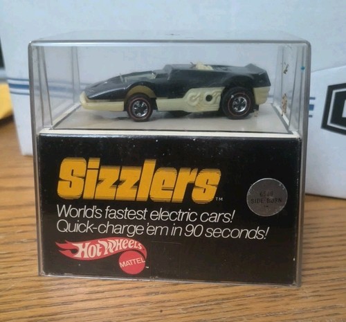 Vintage 1969 hot wheels red - hot,