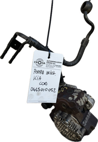 Pompa iniezione per modello