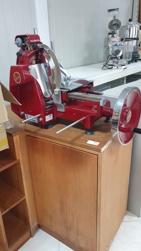 Affettatrice volano manuale - a,