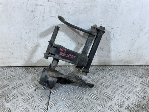 104704 staffa supporto motore - staffa,