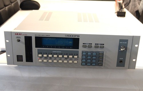 Akai professional s1000pb - akai,
