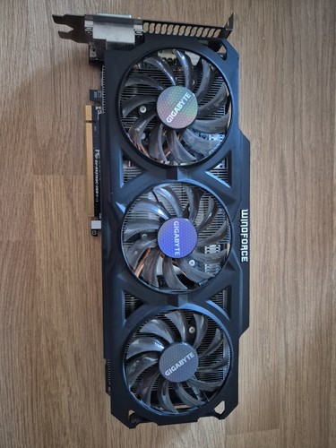Gigabyte windforce 270x 2 - r9,