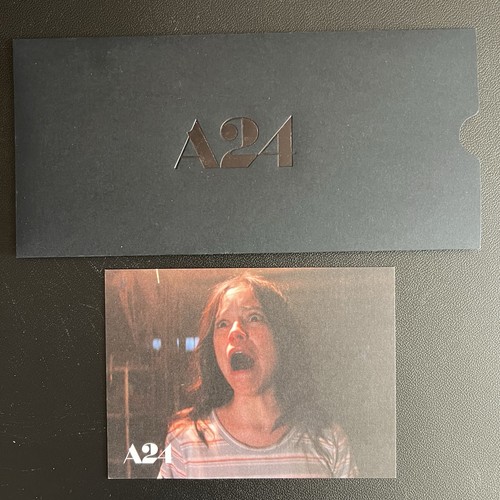 Cartolina jenna ortega - cartolina,