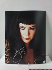 Ksenia Solo (Actress) signed