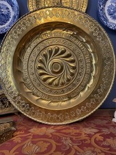 Piatto elemosiniere in ottone