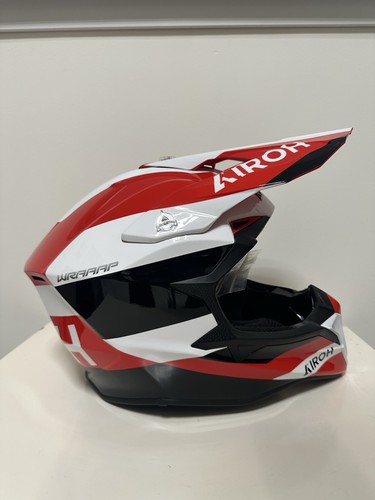 Casco airoh wraap conquer red - wraap,