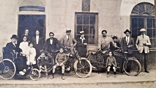 Antica foto moto officina - moto,