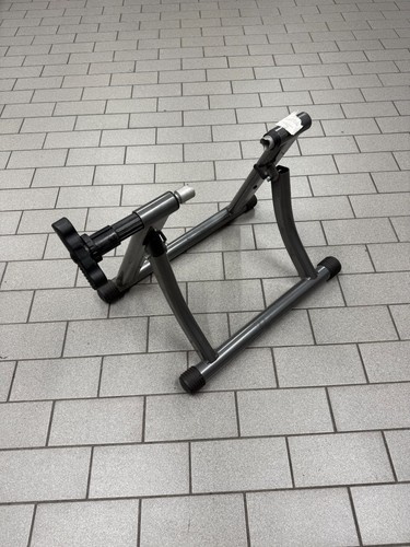 Supporto pavimento bici a - da,