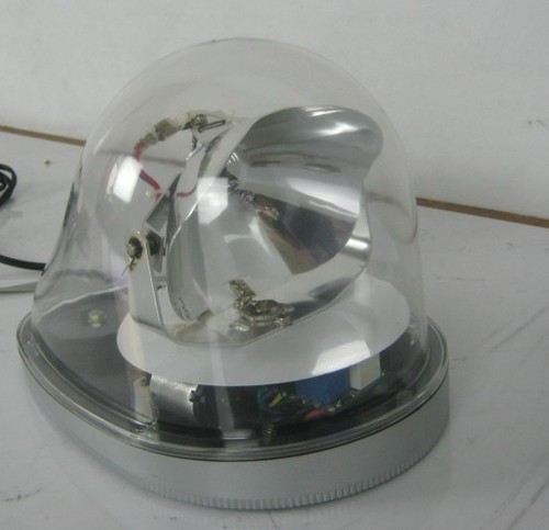 Faro brandeggiante magnetico