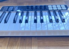 IK Multimedia Irig Keys 25 I/O