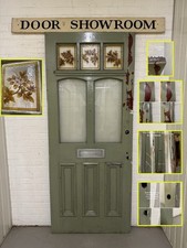 Vecchia porta in vetro