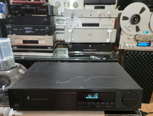 Lettore compact disk - , acoustic