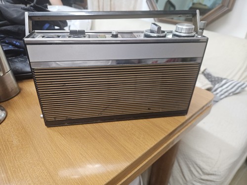 Radio vintage grundig cz01 - grundig, cz01-fm