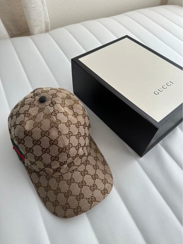 Gucci hat worn less - hat,, than