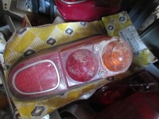 RENAULT 4 - Plastica fanale