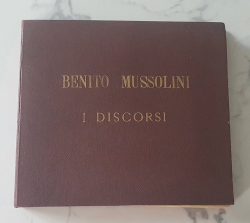 Cofanetto contenente dischi - cofanetto,