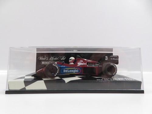 Minichamps 400840003 - 1:43,