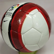 Pallone da calcio NIKE T90