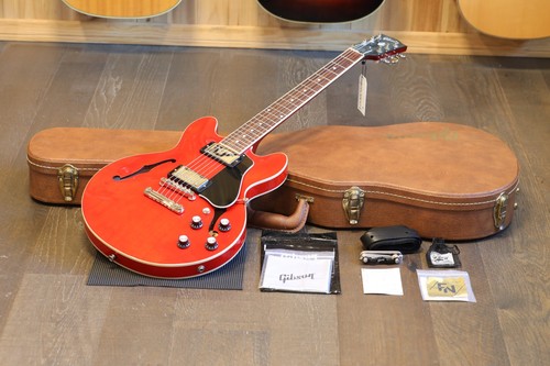 Chitarra elettrica semivuota
